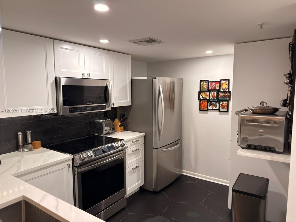 Photo of 520 SE 5th Ave #2209, Fort Lauderdale, FL 33301 (MLS # A12008010)