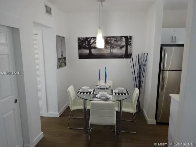 LINCOLN PLACE CONDO - Residential Lease