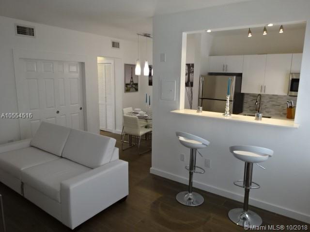 LINCOLN PLACE CONDO - Residential Lease