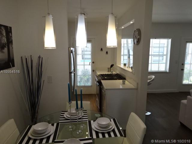 LINCOLN PLACE CONDO - Residential Lease