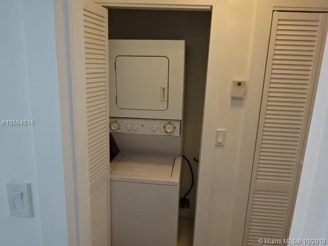 LINCOLN PLACE CONDO - Residential Lease