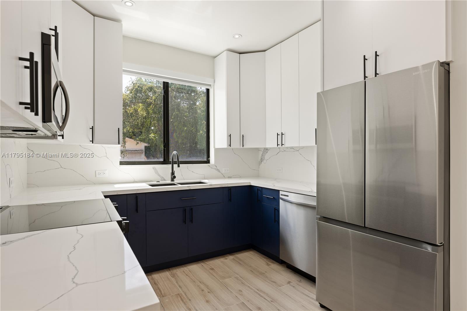 GROVELAND PARK - Residential Lease
