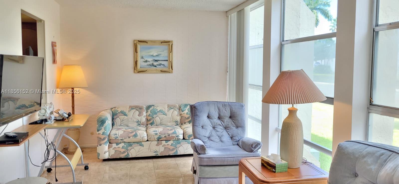 501 Three Islands Blvd 112