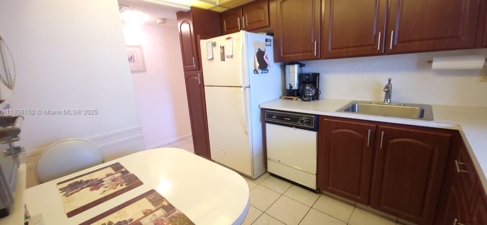 DESOTO PARK CONDO - Residential