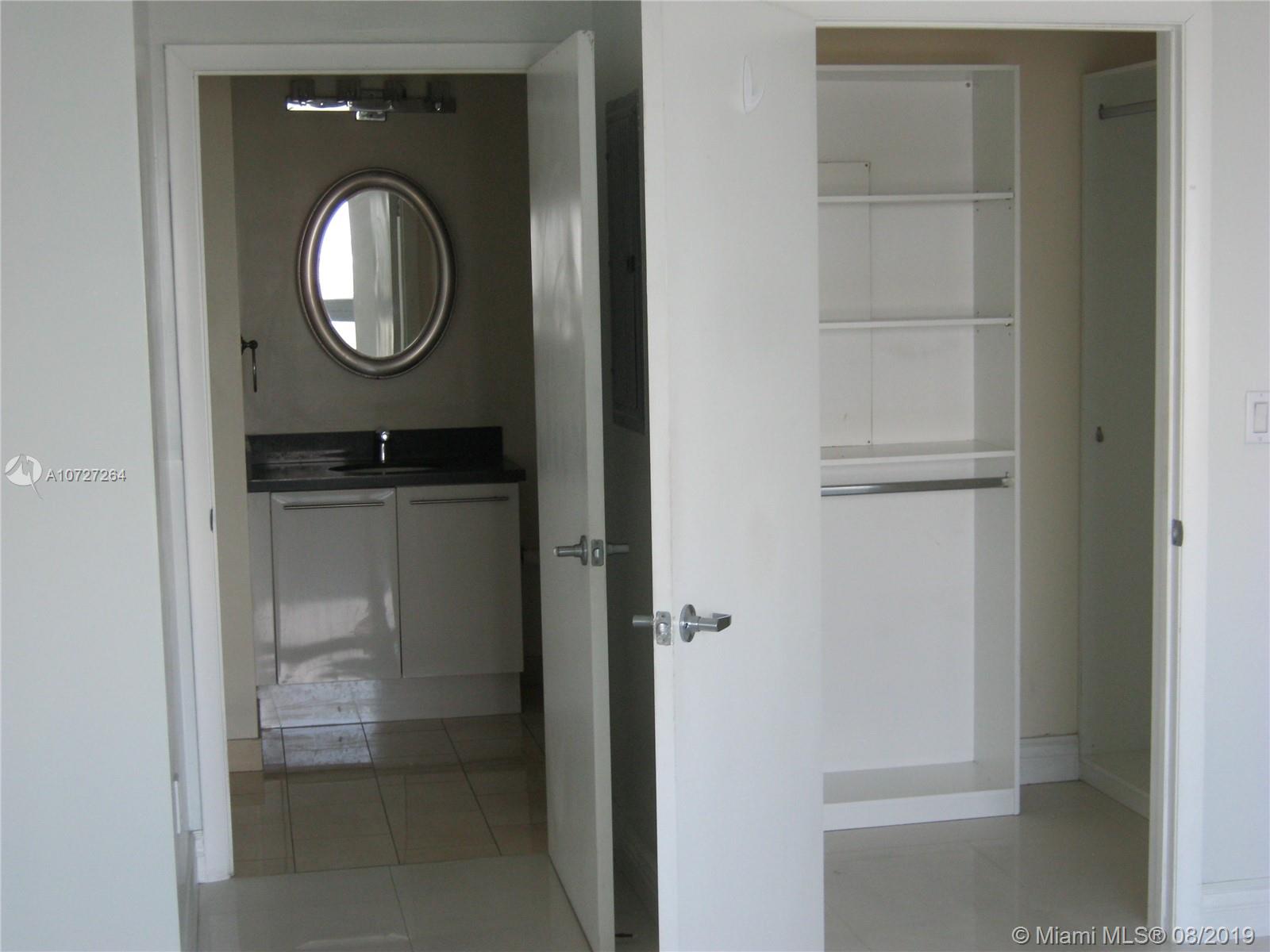 IVY CONDO - Residential