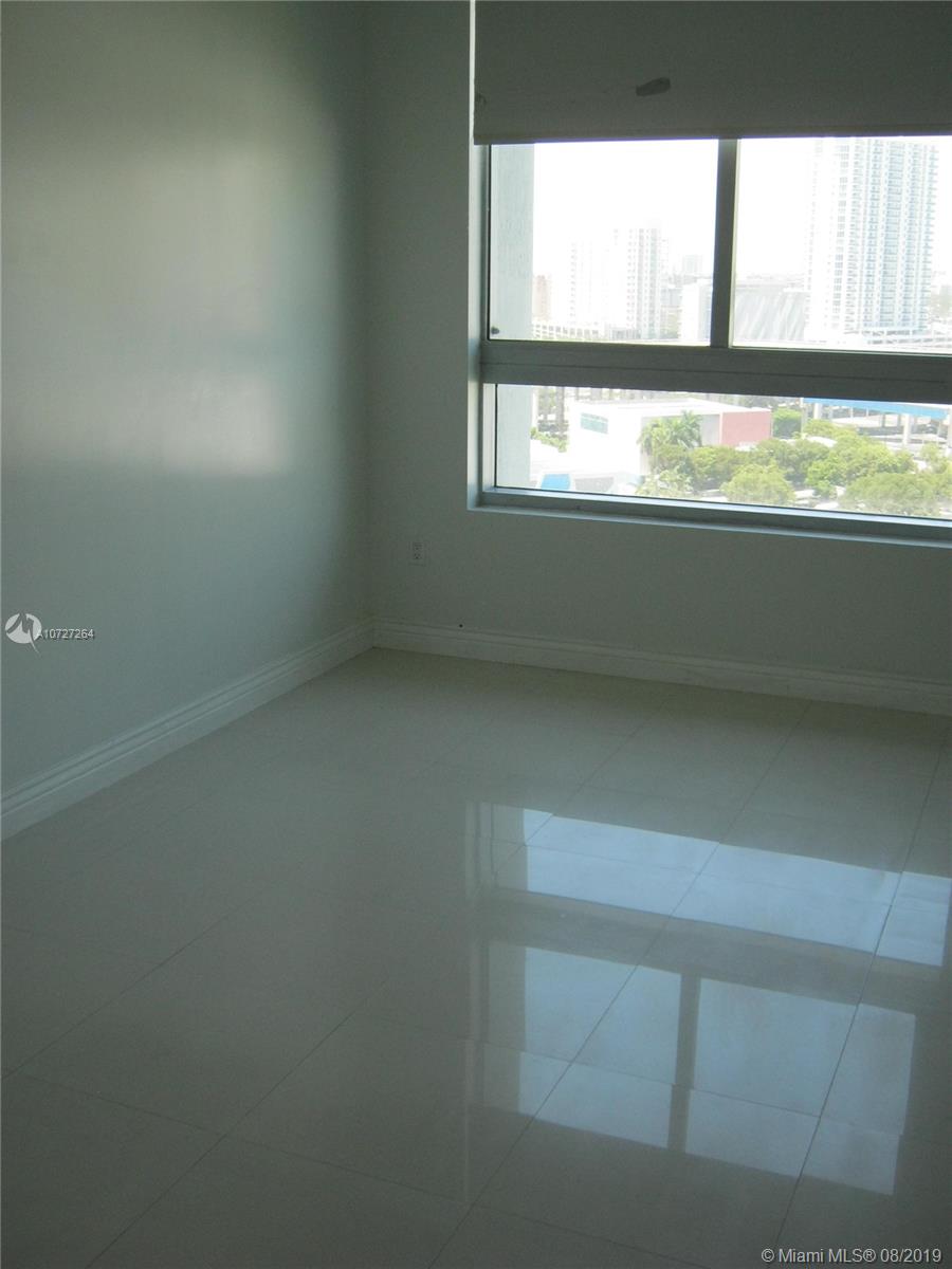 IVY CONDO - Residential