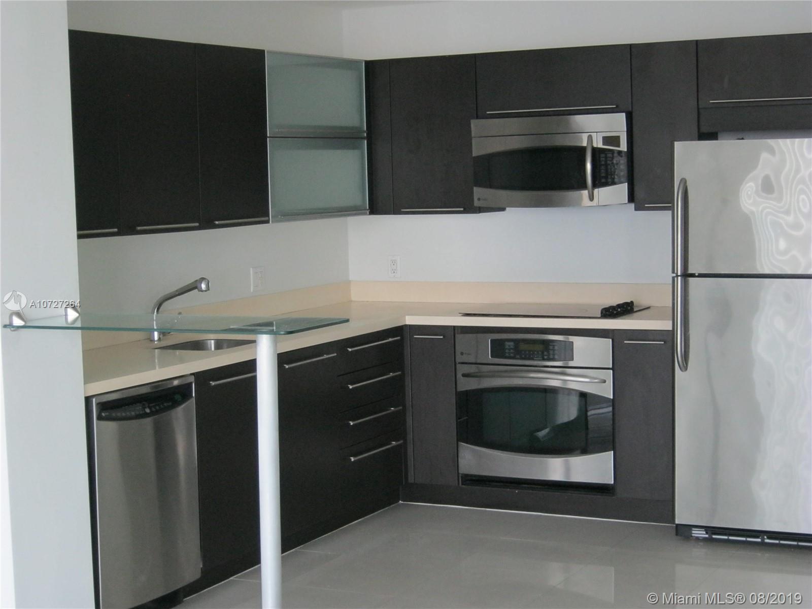 IVY CONDO - Residential