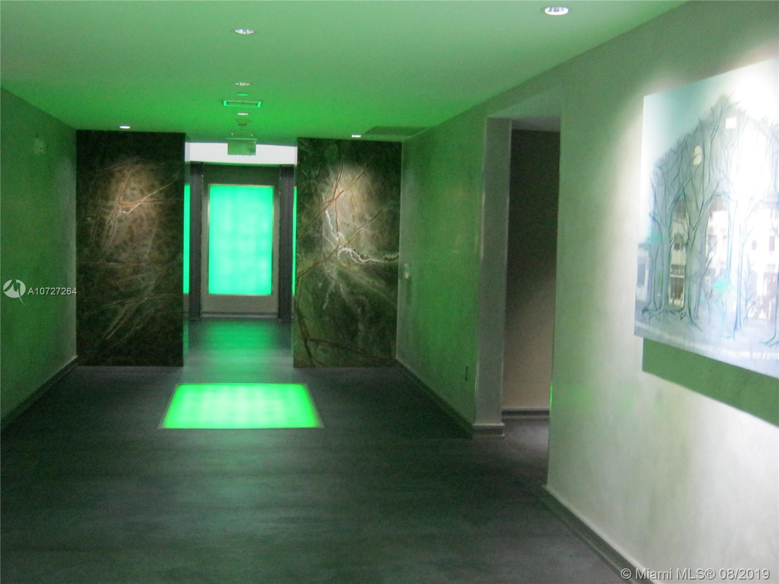 IVY CONDO - Residential