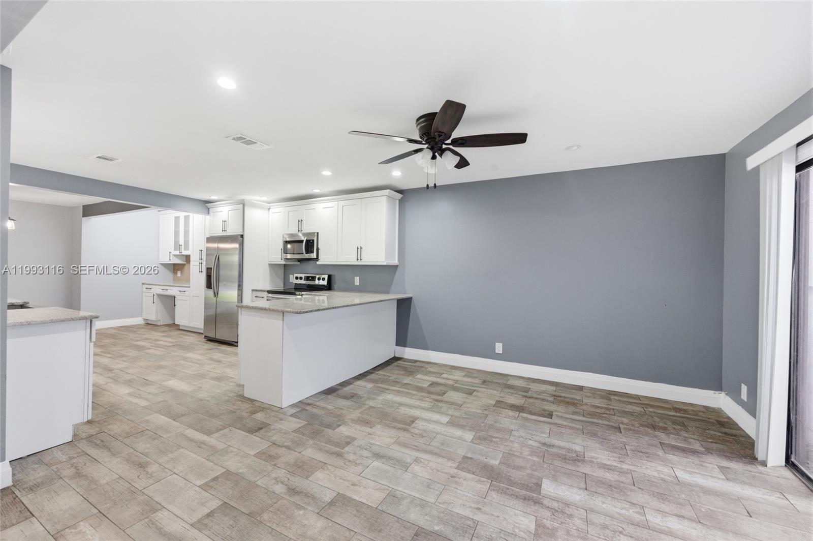 View photos, virtual tours, details... 6192 Laurel Ln B