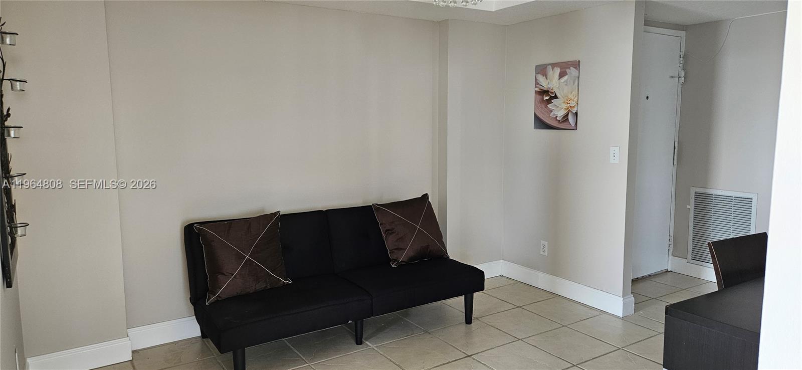 ADMIRALS PORT CONDO WEST - Residential