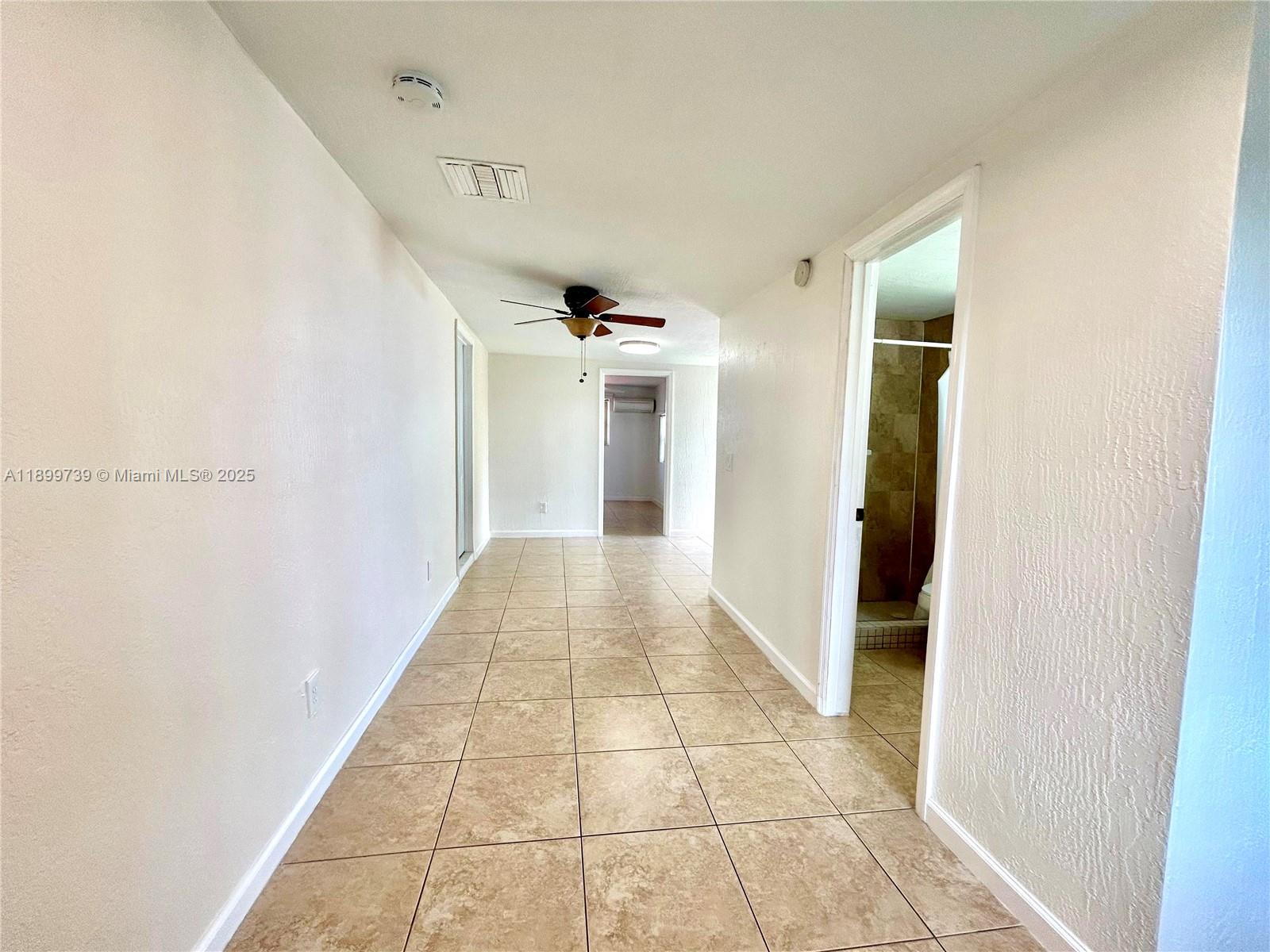 LAKE FOREST SEC 2 - Residential Lease