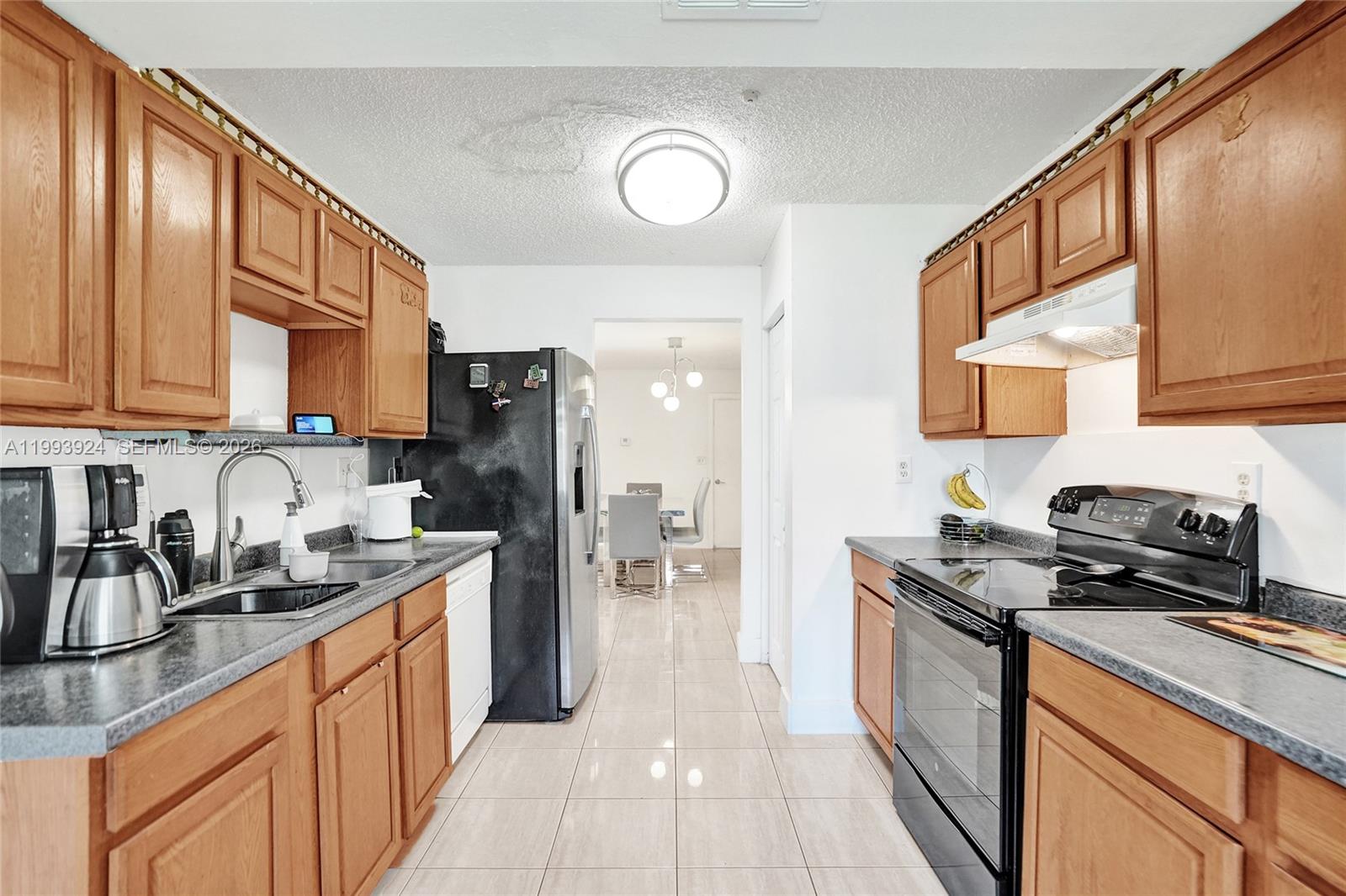 SPRINGTREE WEST - Residential