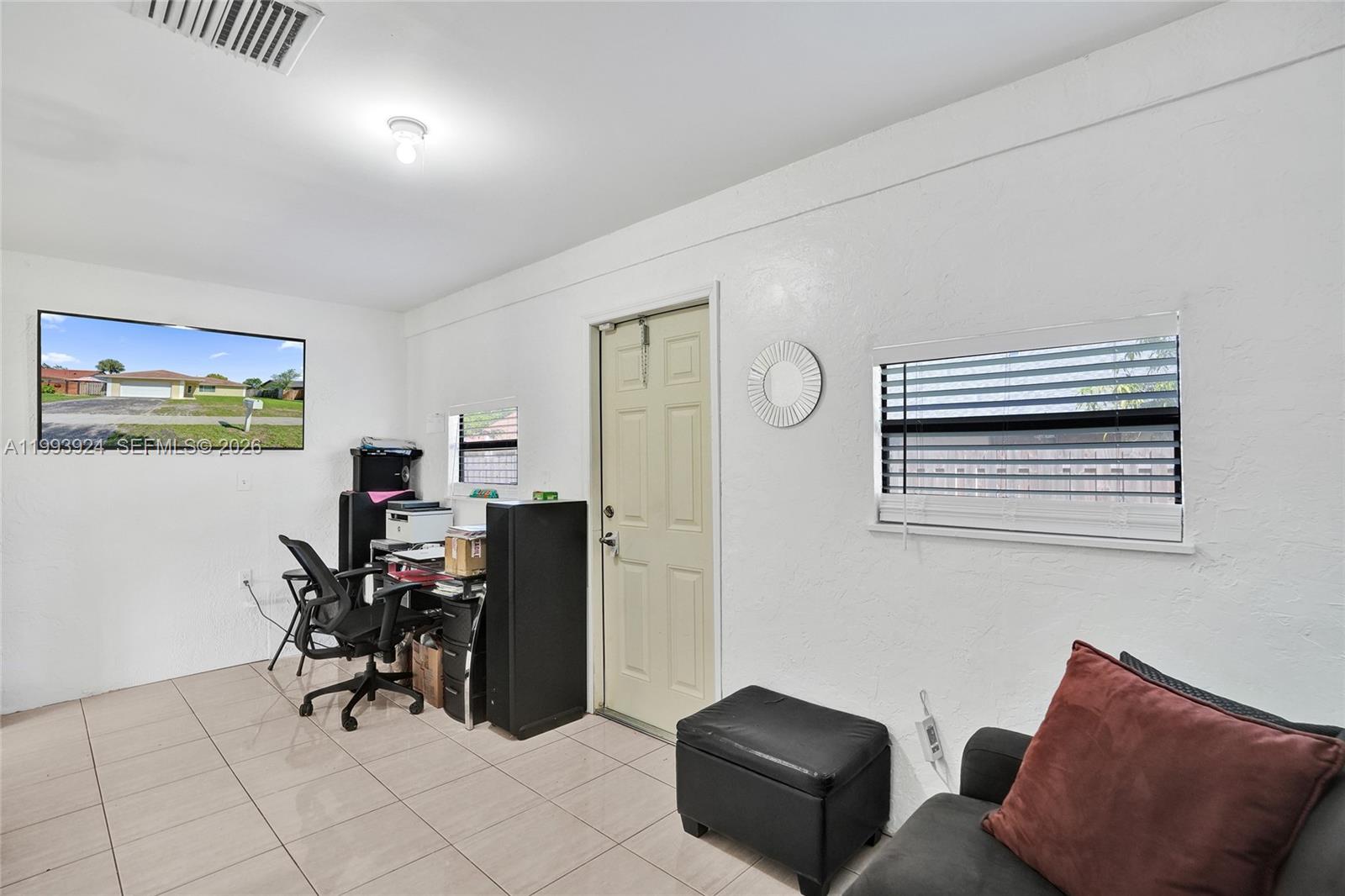 SPRINGTREE WEST - Residential