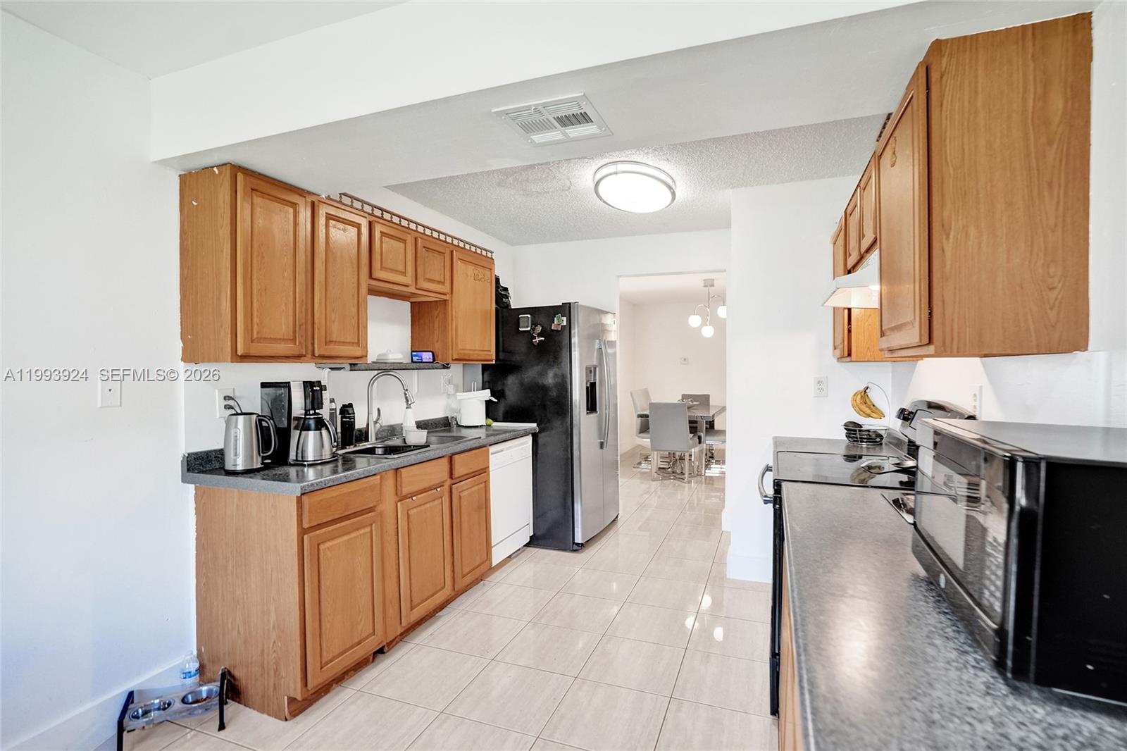 SPRINGTREE WEST - Residential