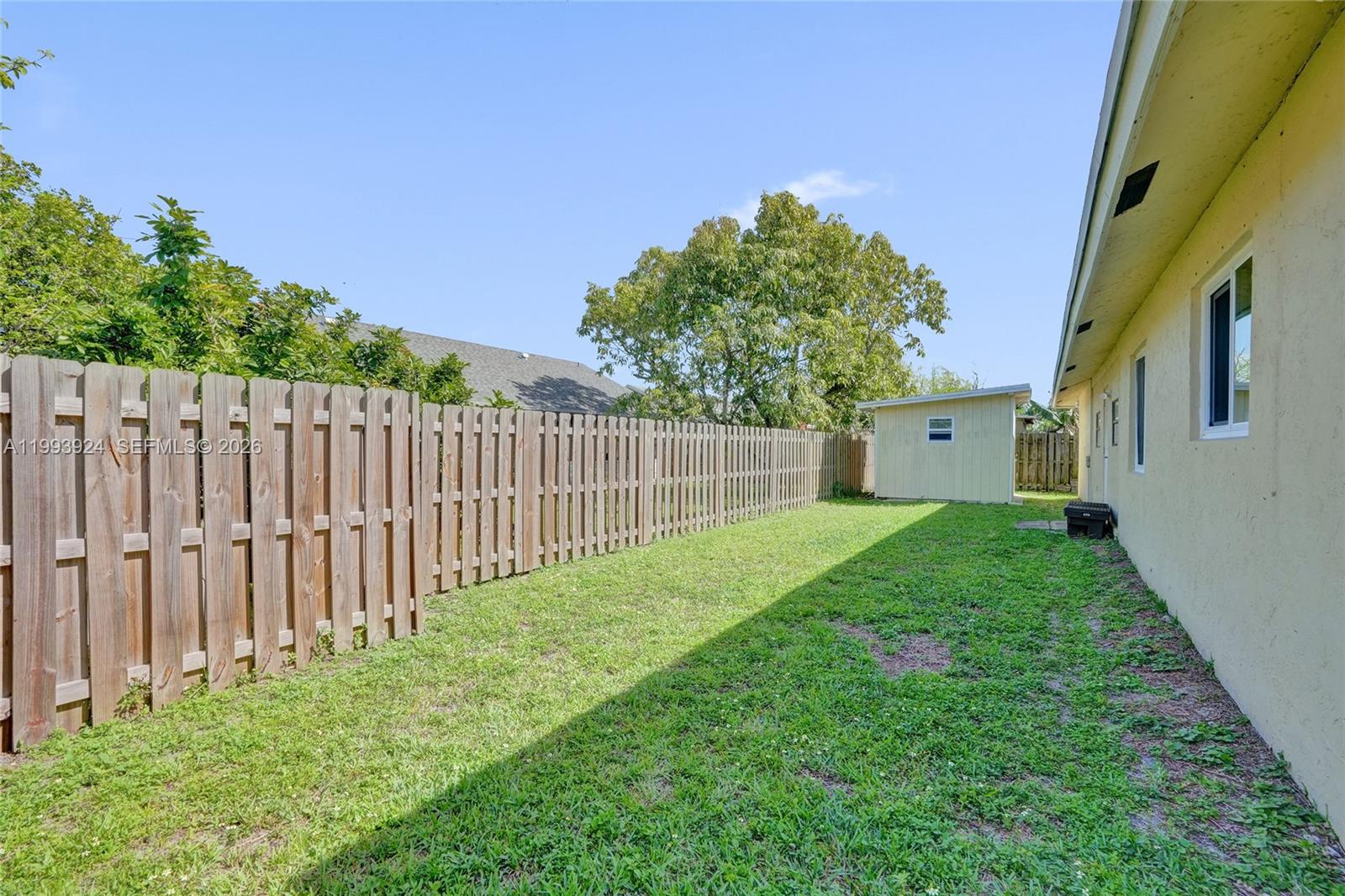 SPRINGTREE WEST - Residential