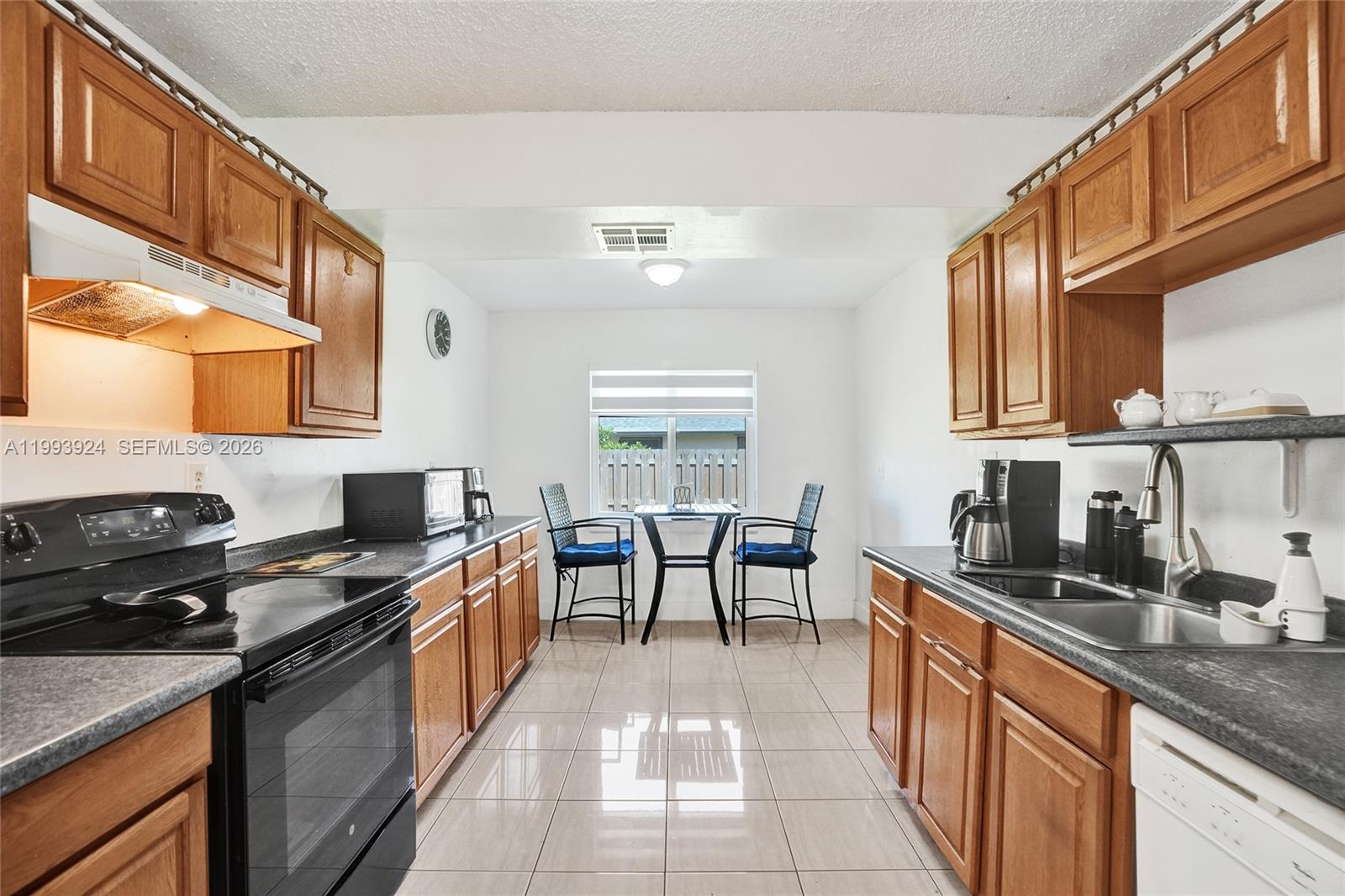 SPRINGTREE WEST - Residential