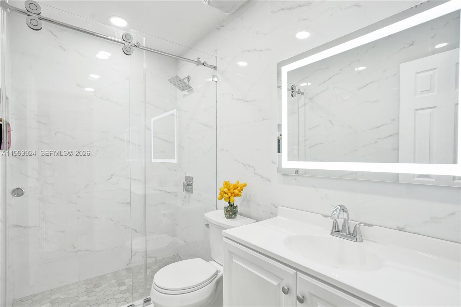 SPRINGTREE WEST - Residential