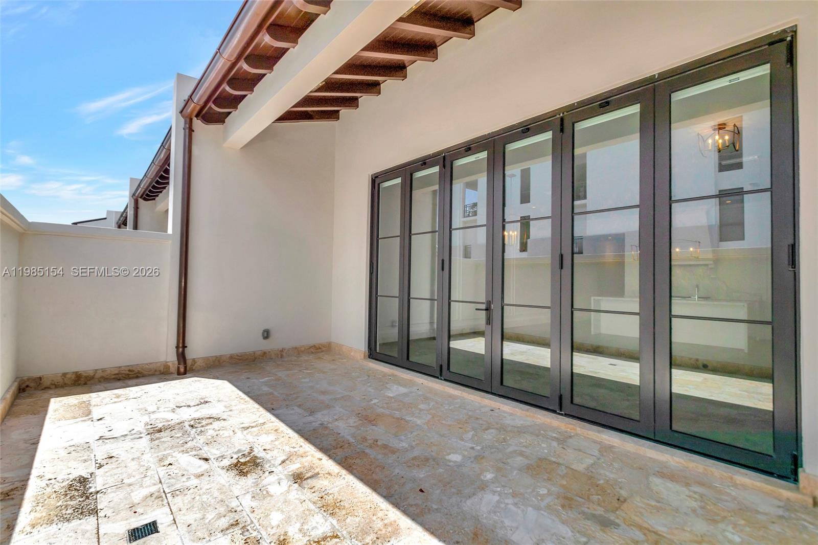 CORAL GABLES BILTMORE SEC - Residential Lease