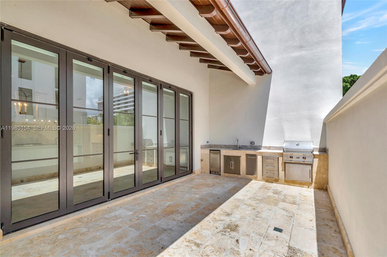 CORAL GABLES BILTMORE SEC - Residential Lease