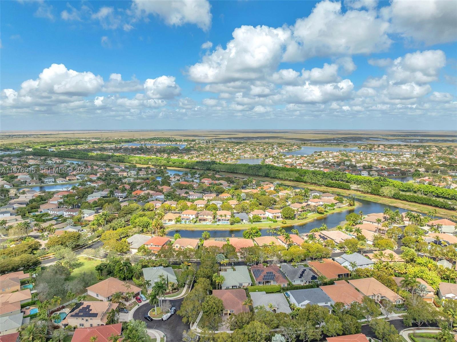 SECTOR 2-PARCELS 1 2 3 4 - Residential