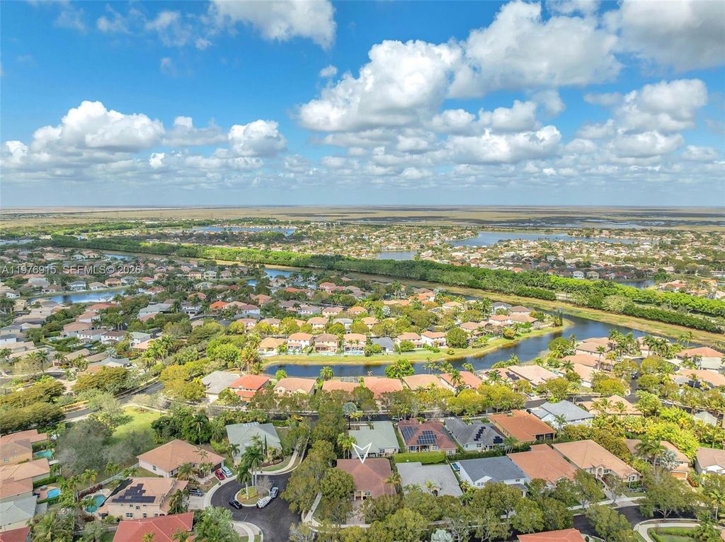 Photo of 1435 Cardinal Way, Weston, FL 33327 (MLS # A11976915)