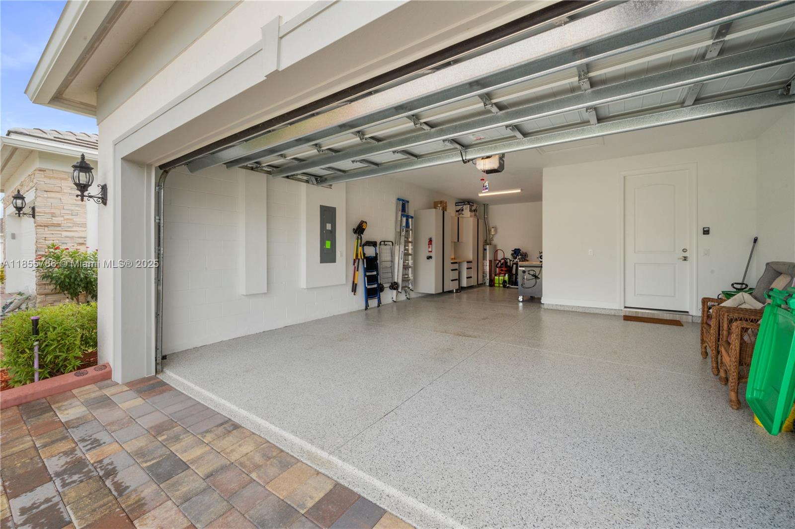 DEL WEBB AT TRADITION PLA - Residential