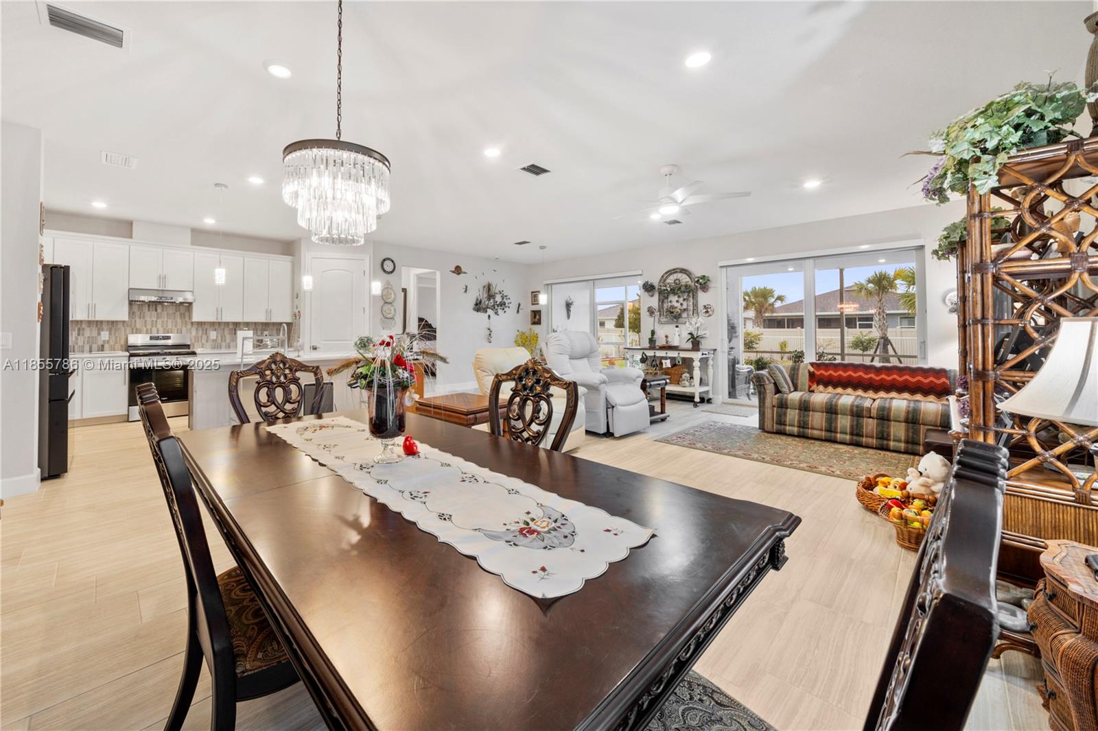 DEL WEBB AT TRADITION PLA - Residential