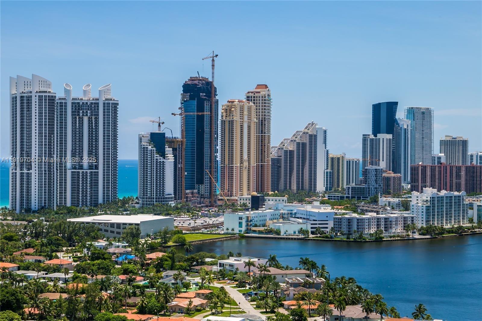 MYSTIC POINTE CONDO NO TW - Residential Lease