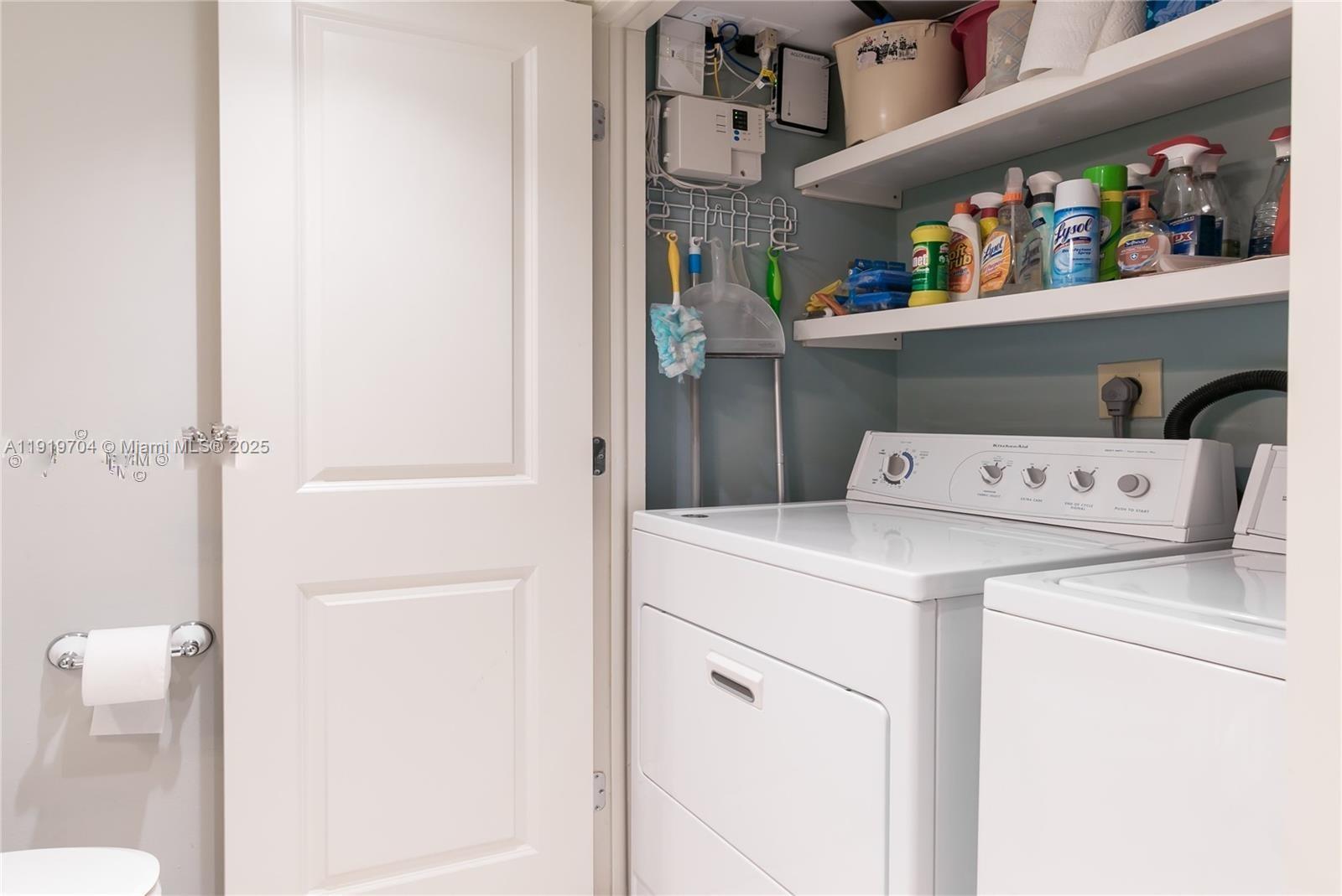 MYSTIC POINTE CONDO NO TW - Residential Lease