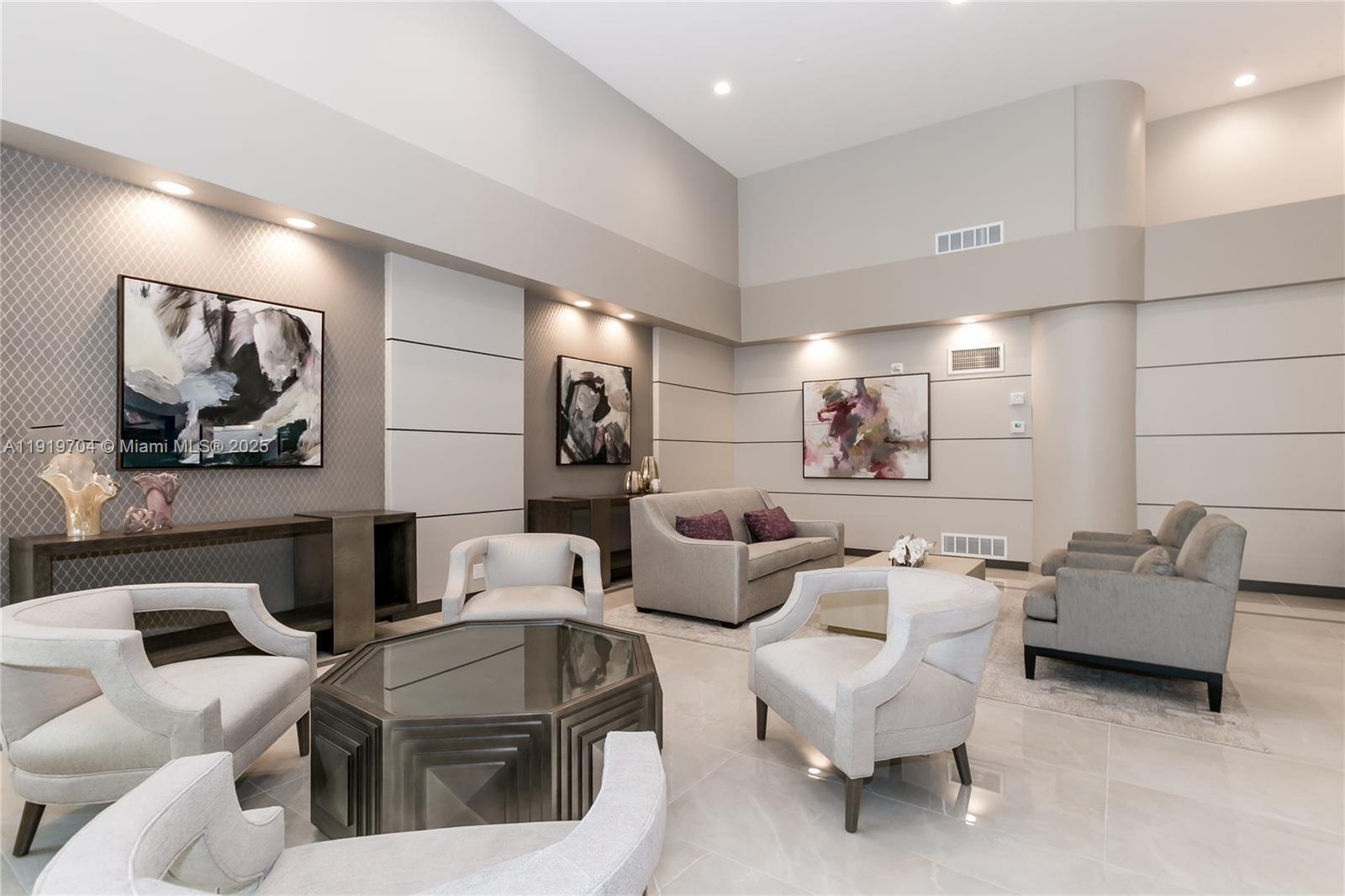 MYSTIC POINTE CONDO NO TW - Residential Lease