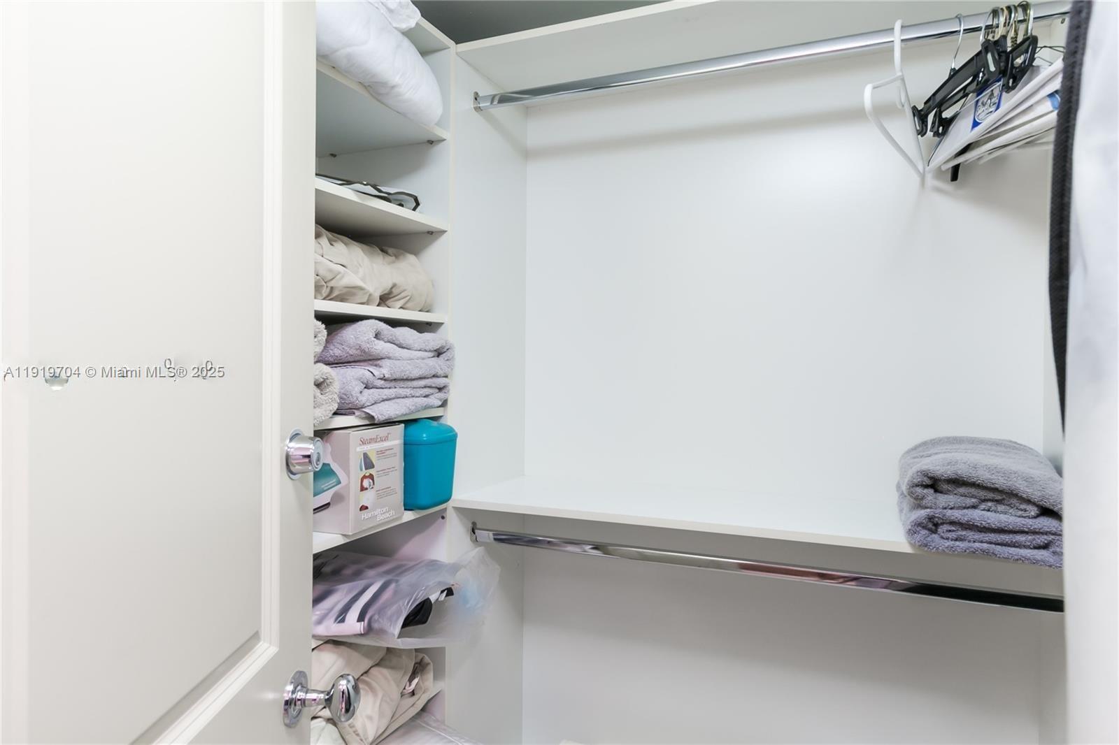 MYSTIC POINTE CONDO NO TW - Residential Lease