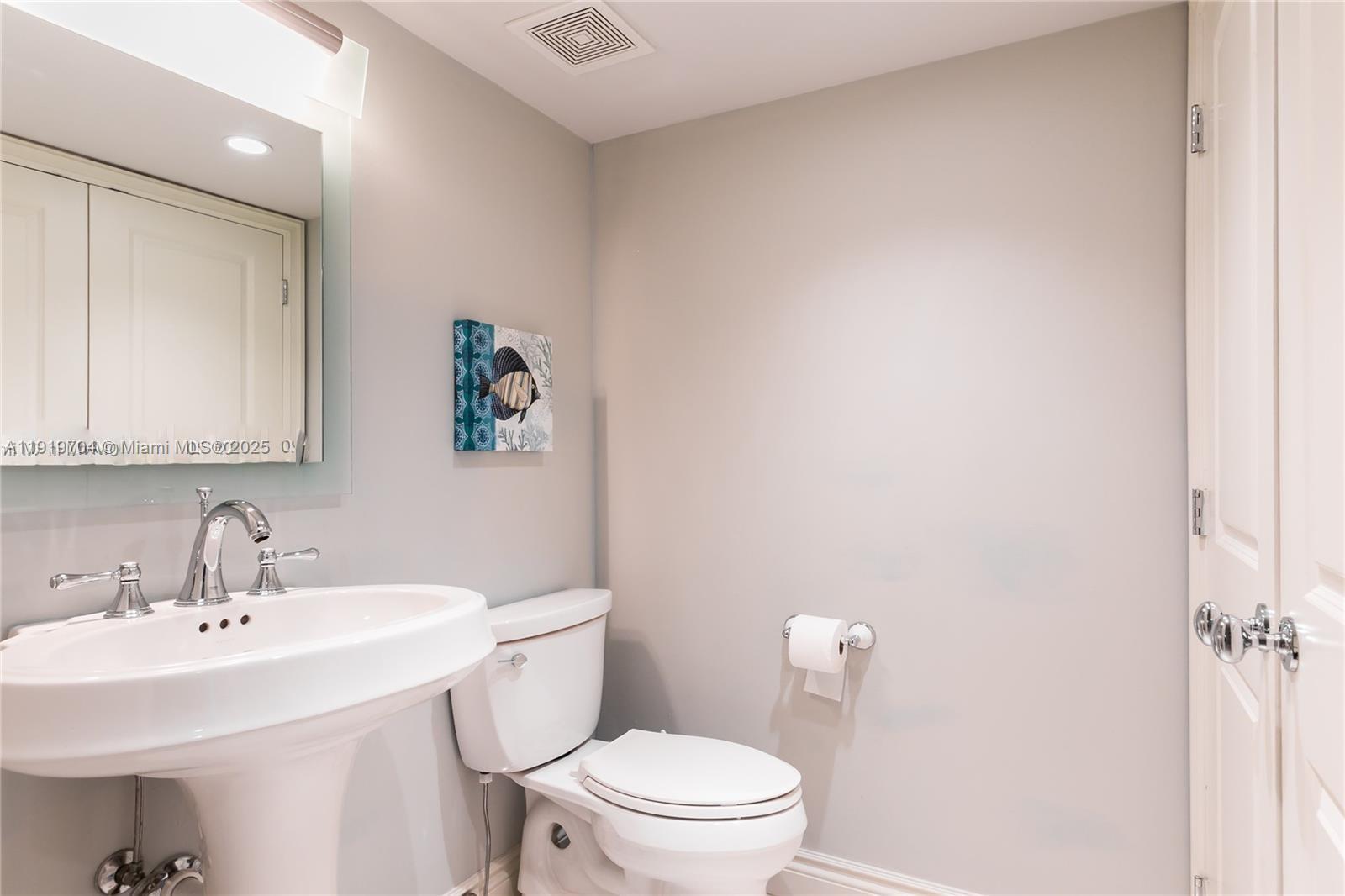 MYSTIC POINTE CONDO NO TW - Residential Lease