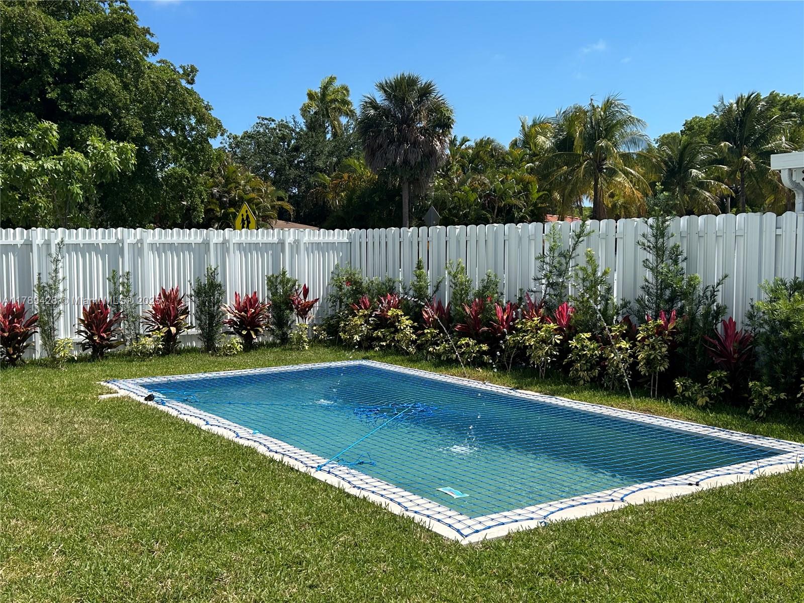 BRICKELL ESTATES - Residential