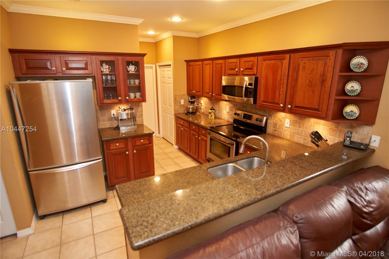 BONAVILLAS - Residential Lease