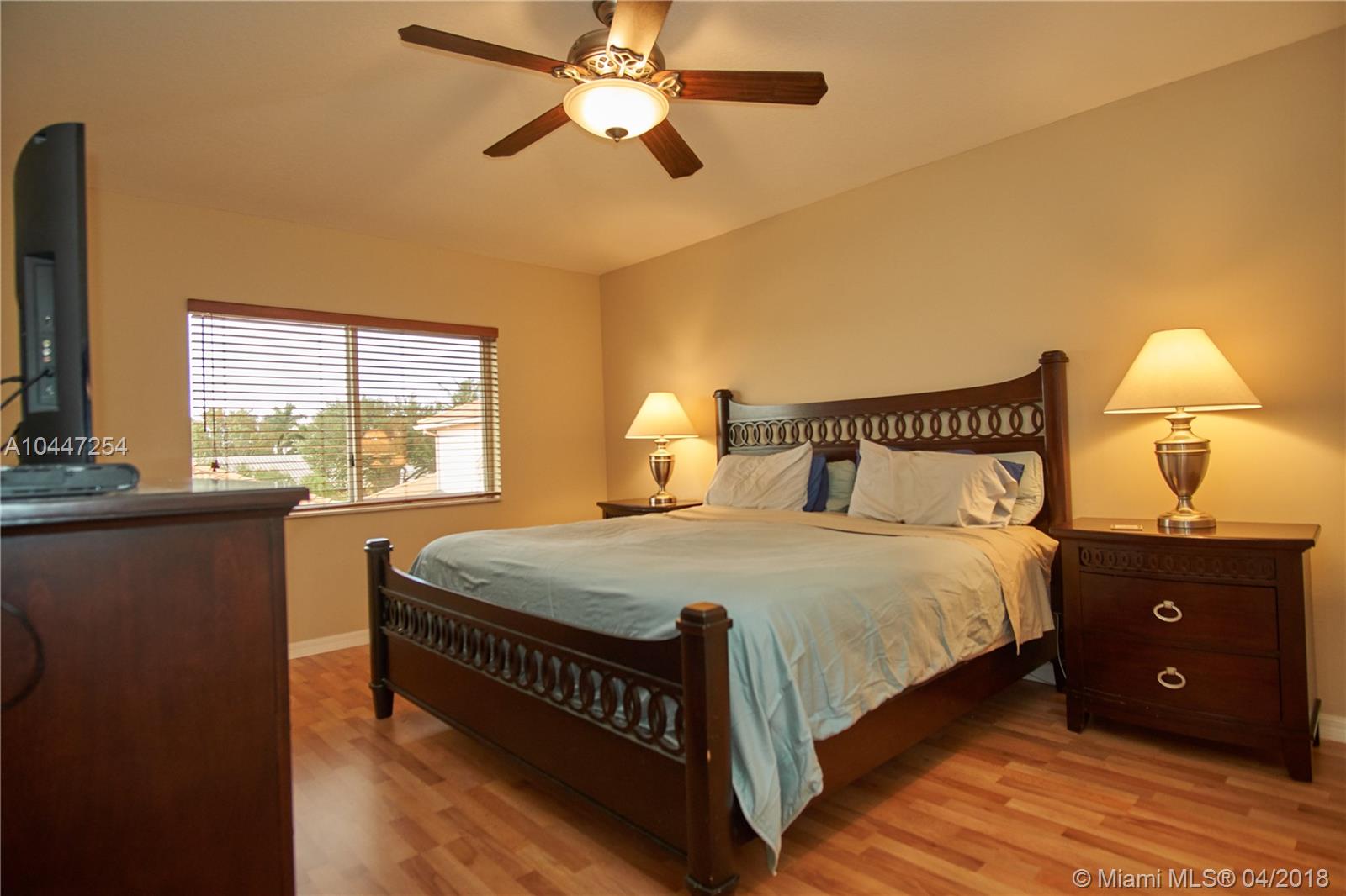 BONAVILLAS - Residential Lease