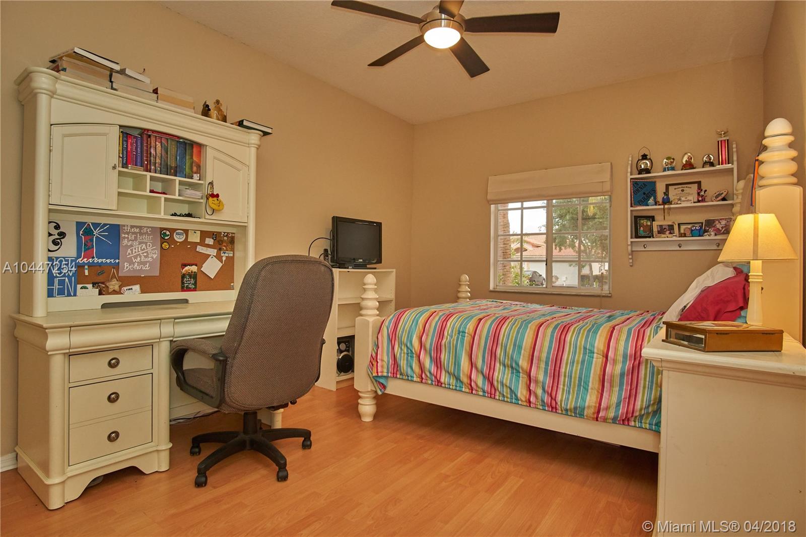 BONAVILLAS - Residential Lease