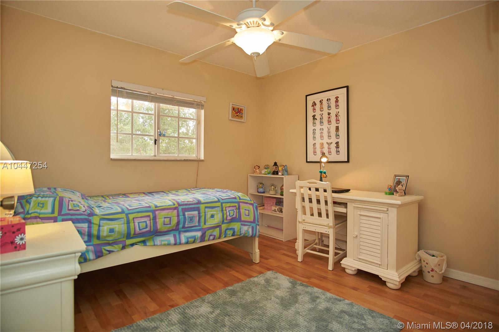 BONAVILLAS - Residential Lease