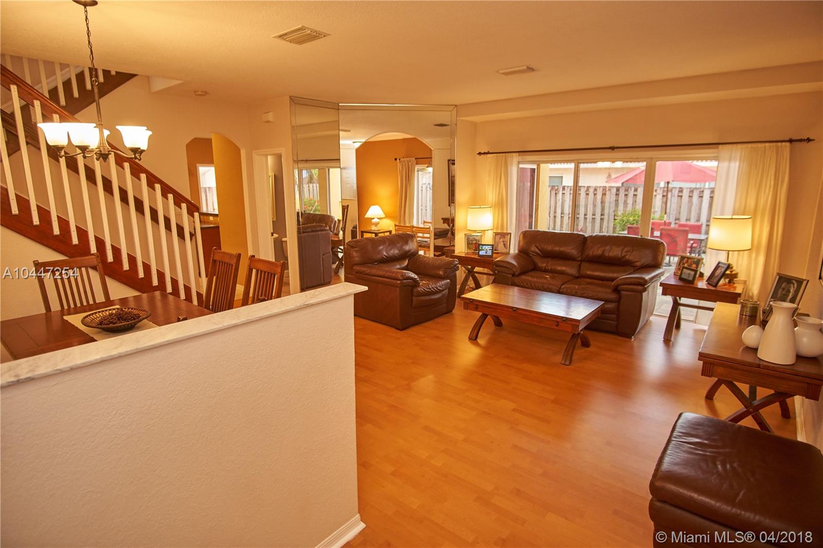 BONAVILLAS - Residential Lease