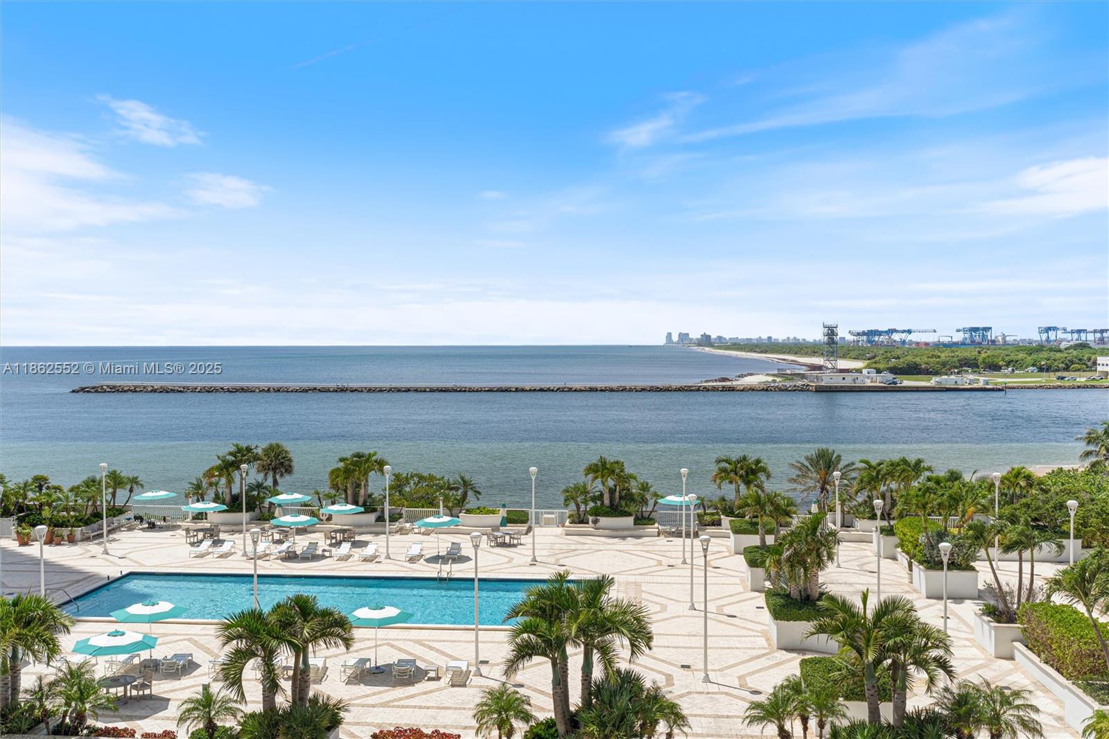 POINT OF AMERICAS - Residential