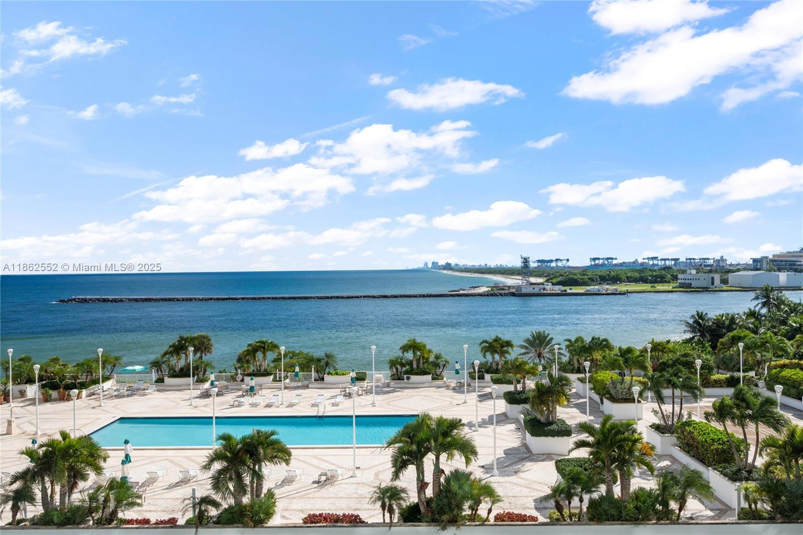 POINT OF AMERICAS - Residential