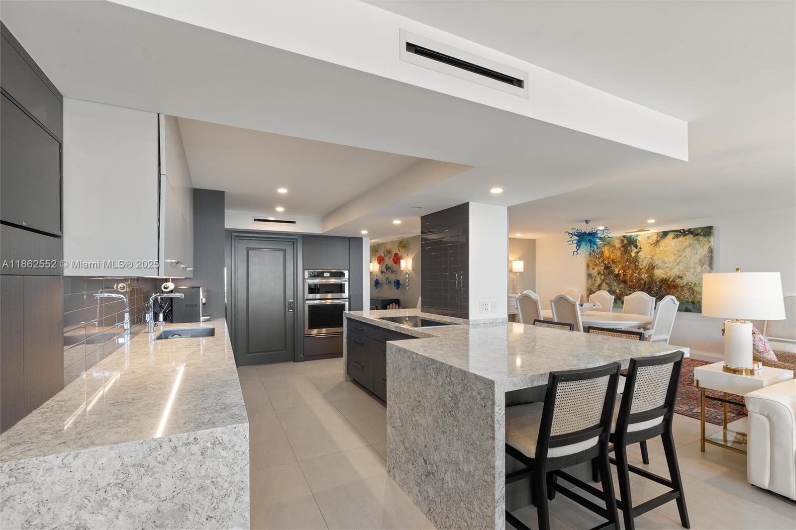 POINT OF AMERICAS - Residential