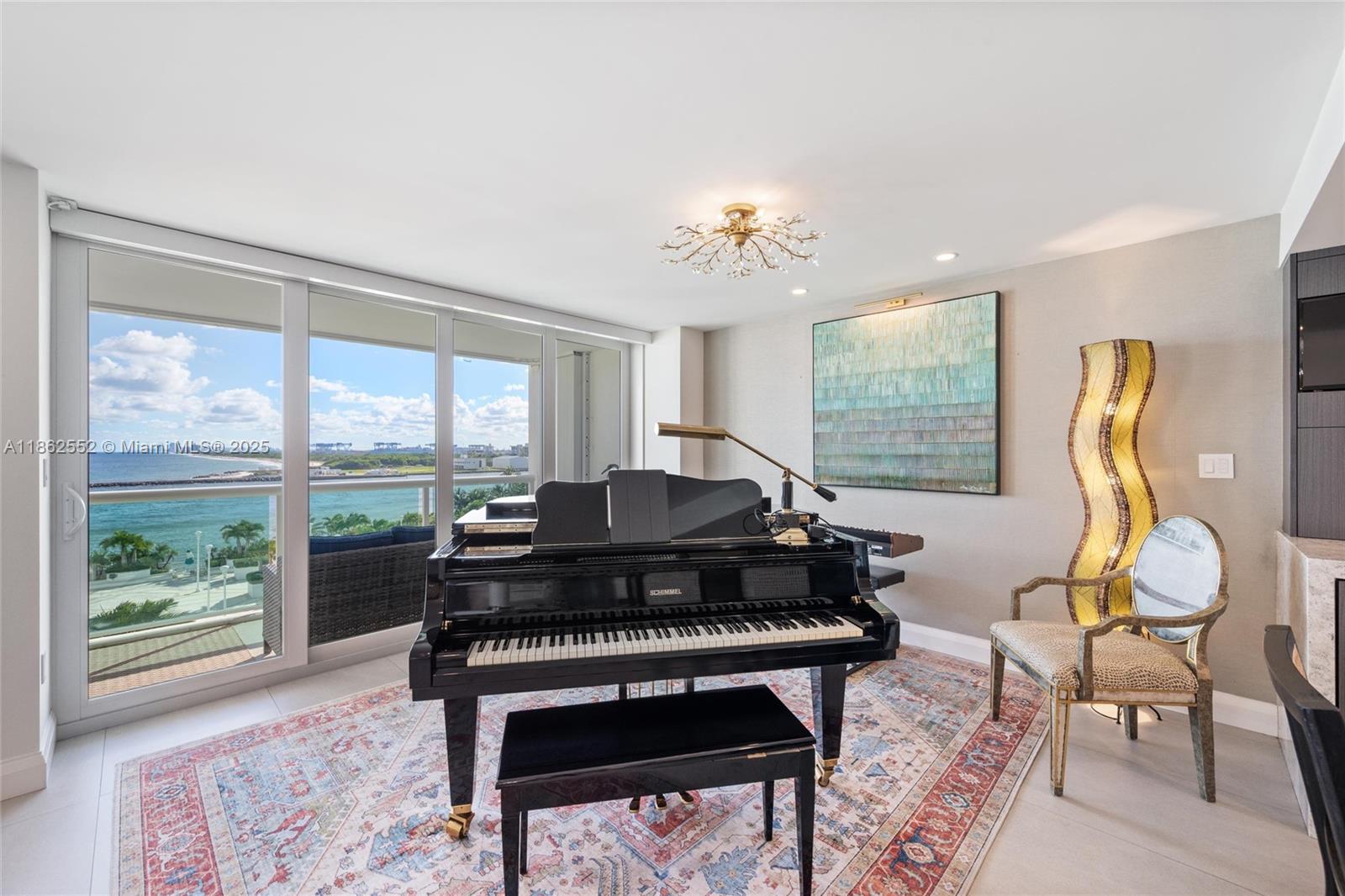 POINT OF AMERICAS - Residential