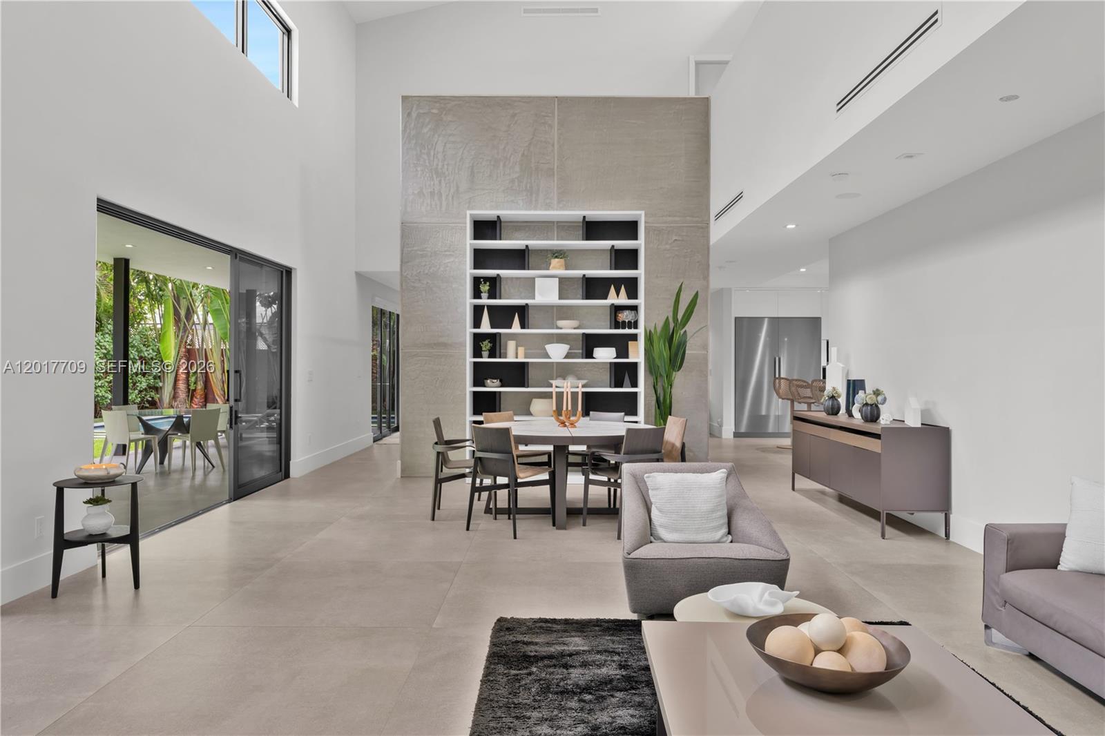 BAY HEIGHTS - Residential