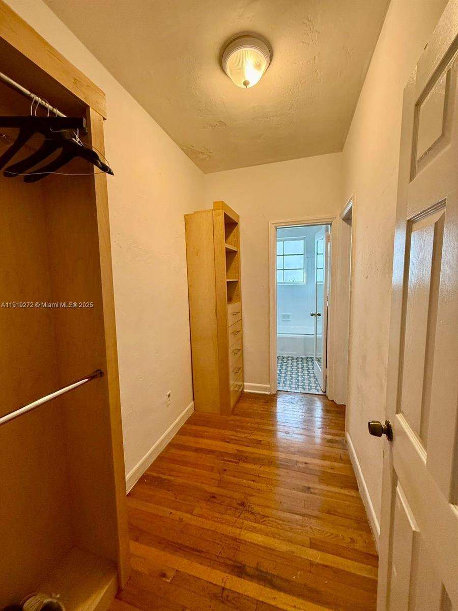 DECOLUX CONDO - Residential