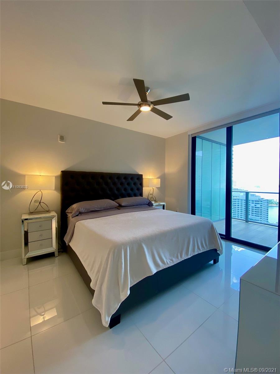 1010 BRICKELL - Residential