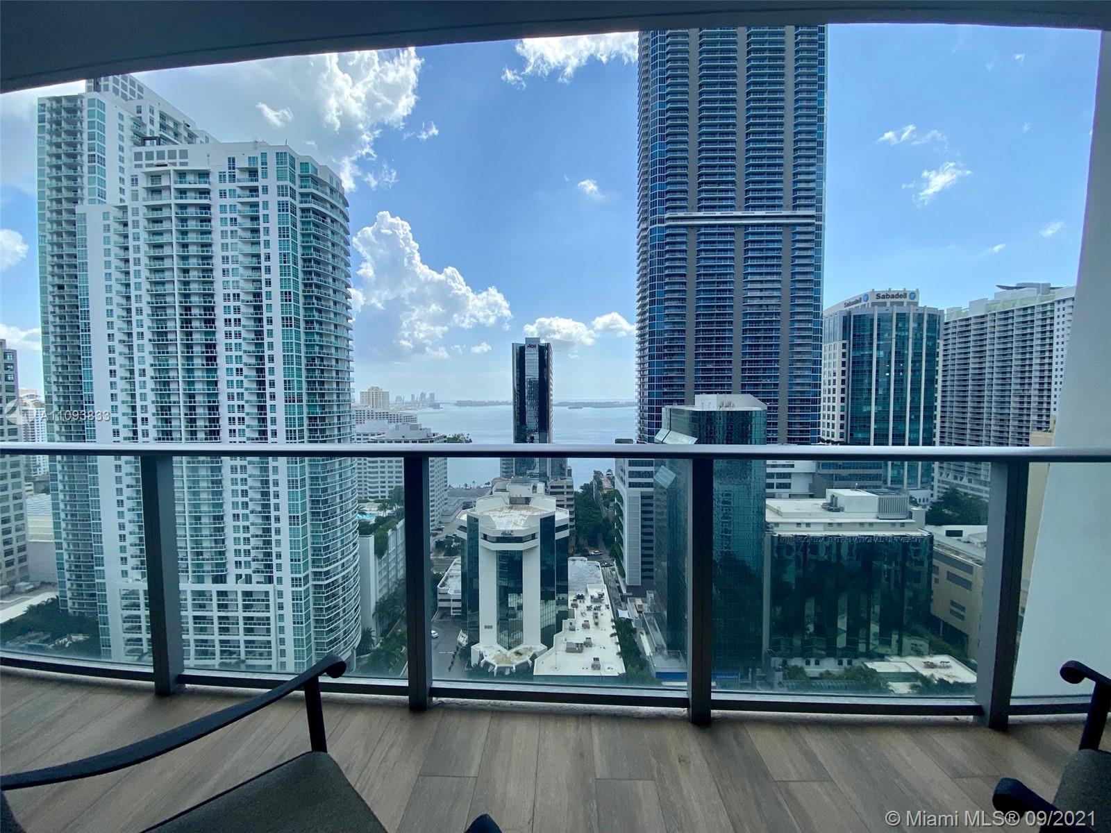 1010 BRICKELL - Residential