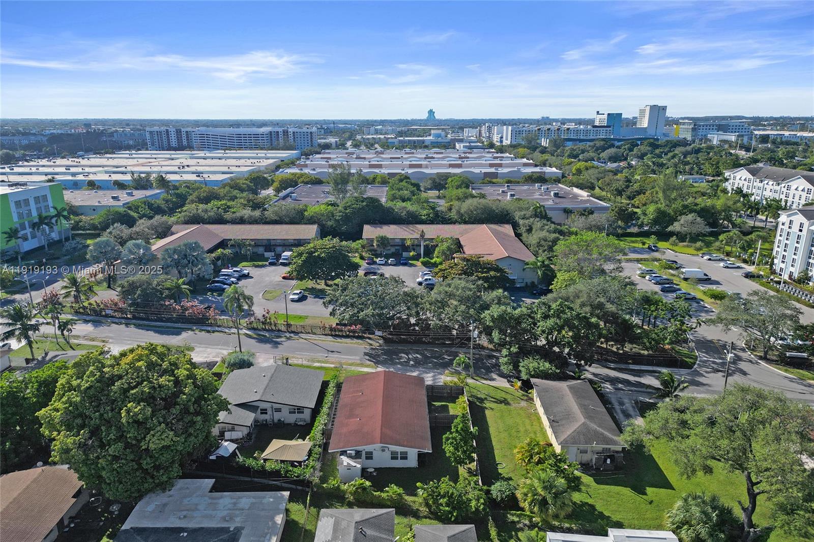 HENRY PARK - Residential Lease