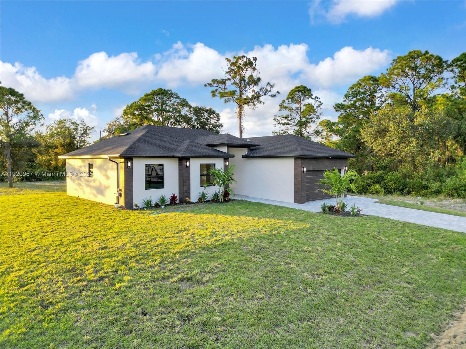 LEHIGH ACRES - Residential