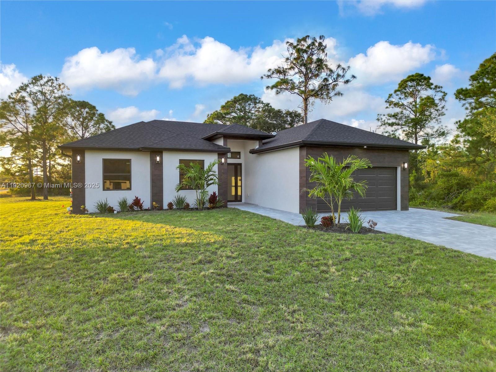 LEHIGH ACRES - Residential