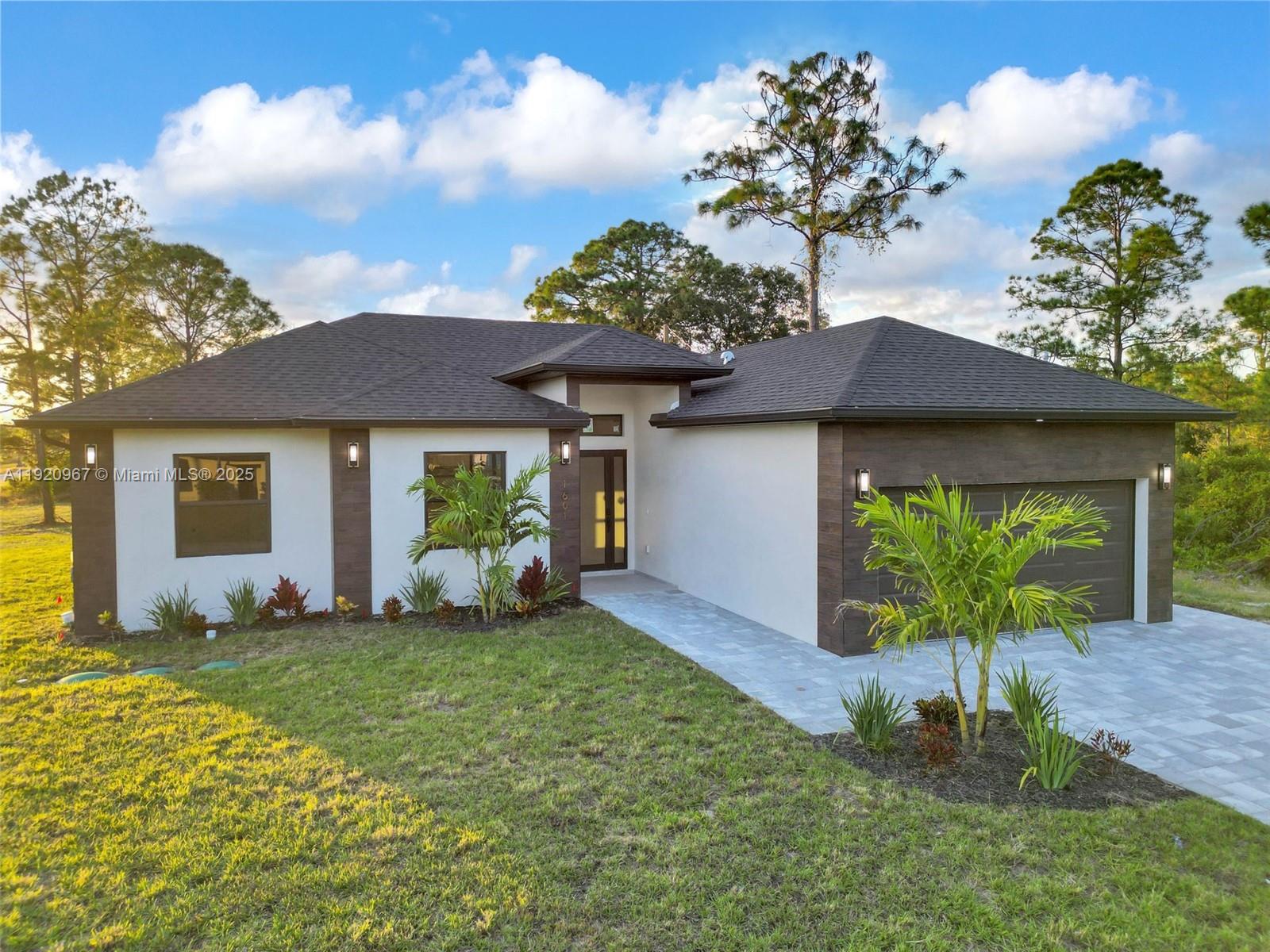 LEHIGH ACRES - Residential